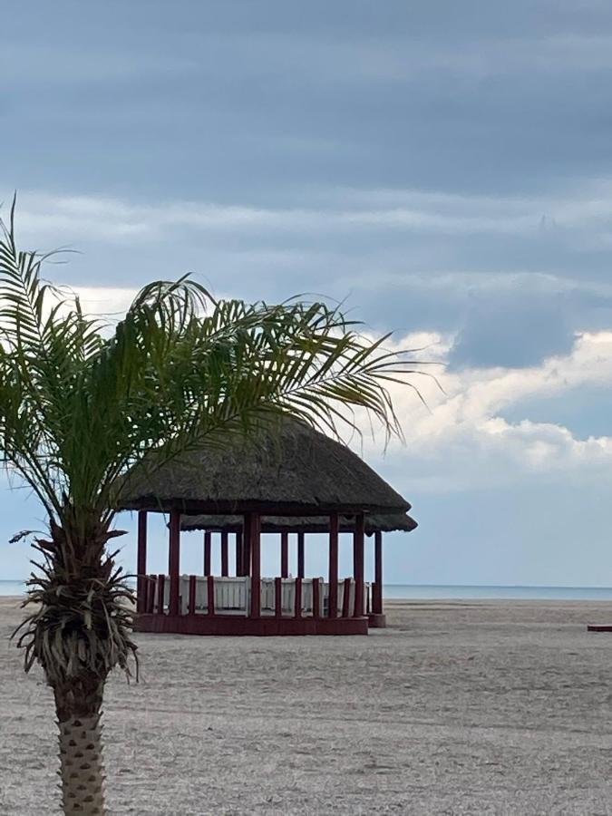 Lira Beach Studio Мамая Экстерьер фото